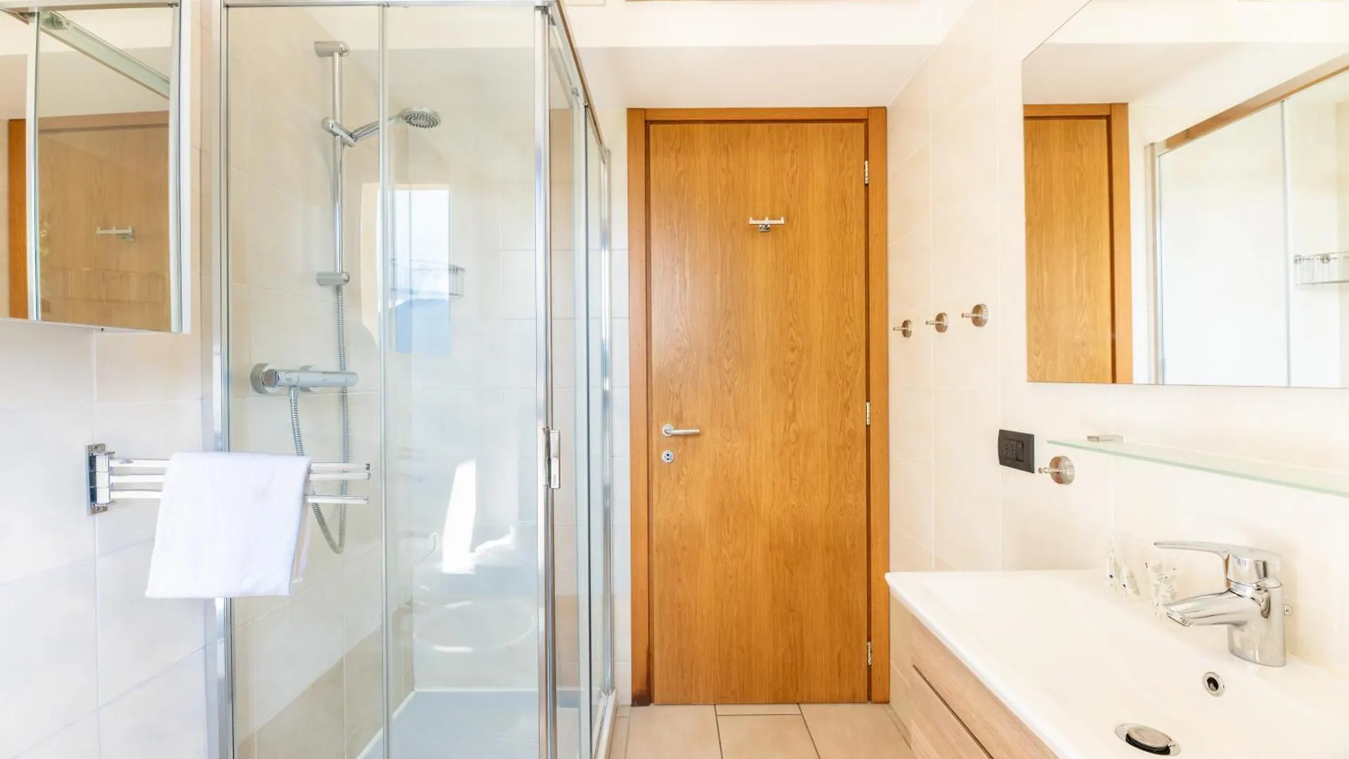 Residence Degli Oleandri 1A Argegno 0*,